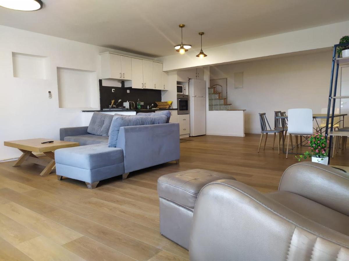 Dekel-city Center And Sea View -new Listing Apartment