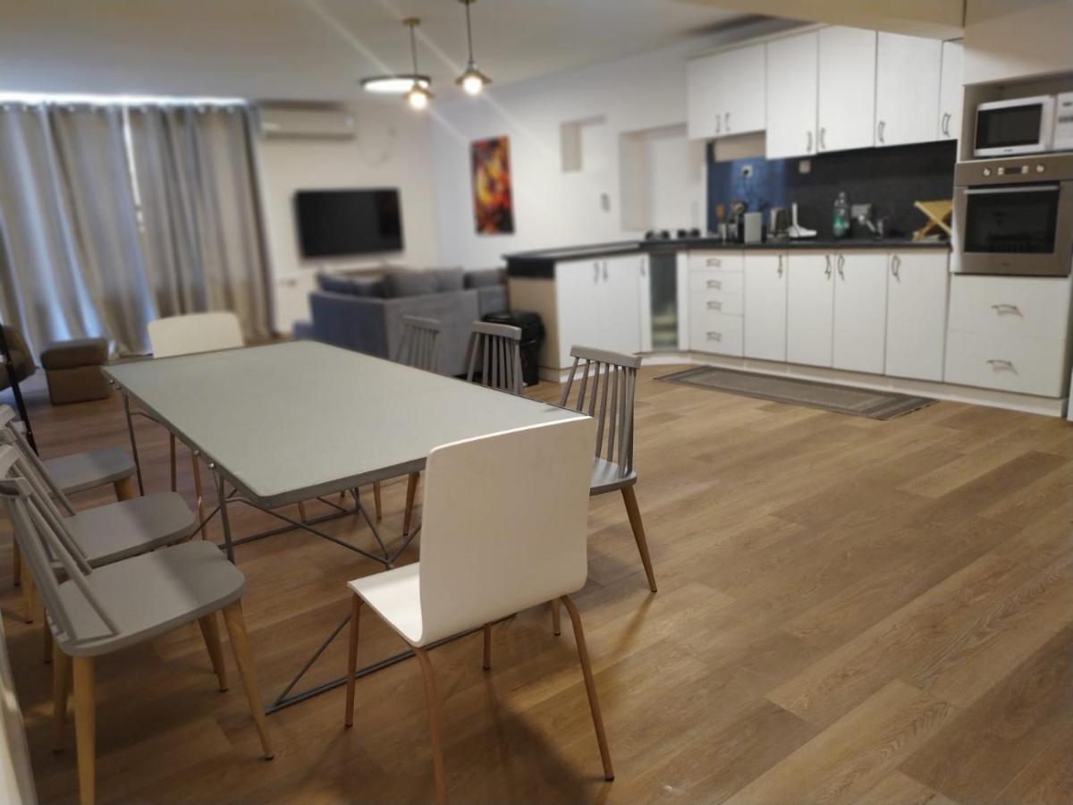 Dekel-city Center And Sea View -new Listing Apartment