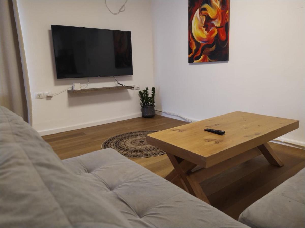 Apartment Dekel-city Center And Sea View -new Listing