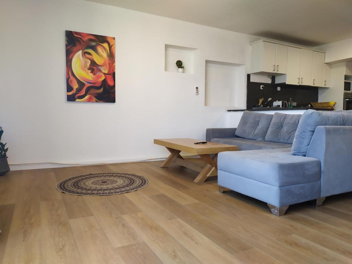 Apartment Dekel-city Center And Sea View -new Listing *